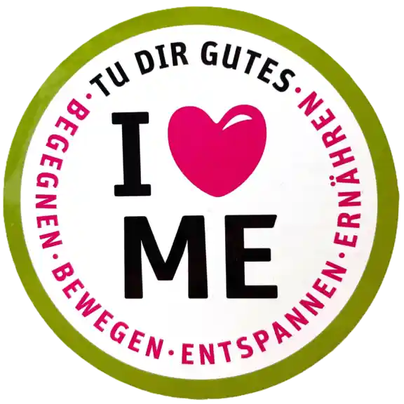 Foto des Klebers "Tu dir Gutes" und mit Beschriftung I love me